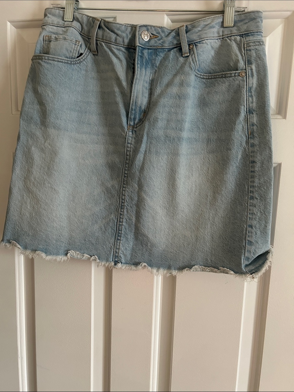 LOFT Light Blue Denim fringe Skirt - size 10
